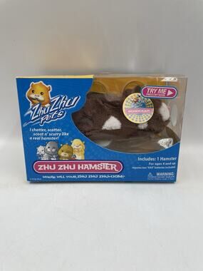 Zhu Zhu Pets Scoodles Hamster 2008 Launch Series New Brown White Cepia
